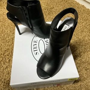 Steve Madden booties